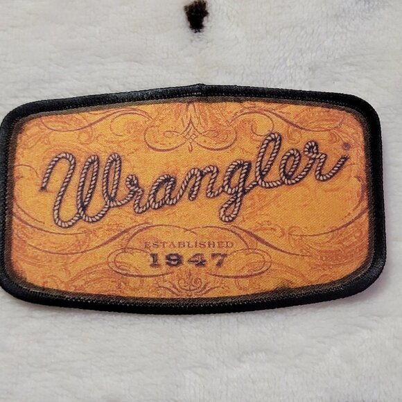 Wrangler DYI Fabric Hat Patch Glue Iron On Sew Custom Hat Patch - Picture 4 of 5